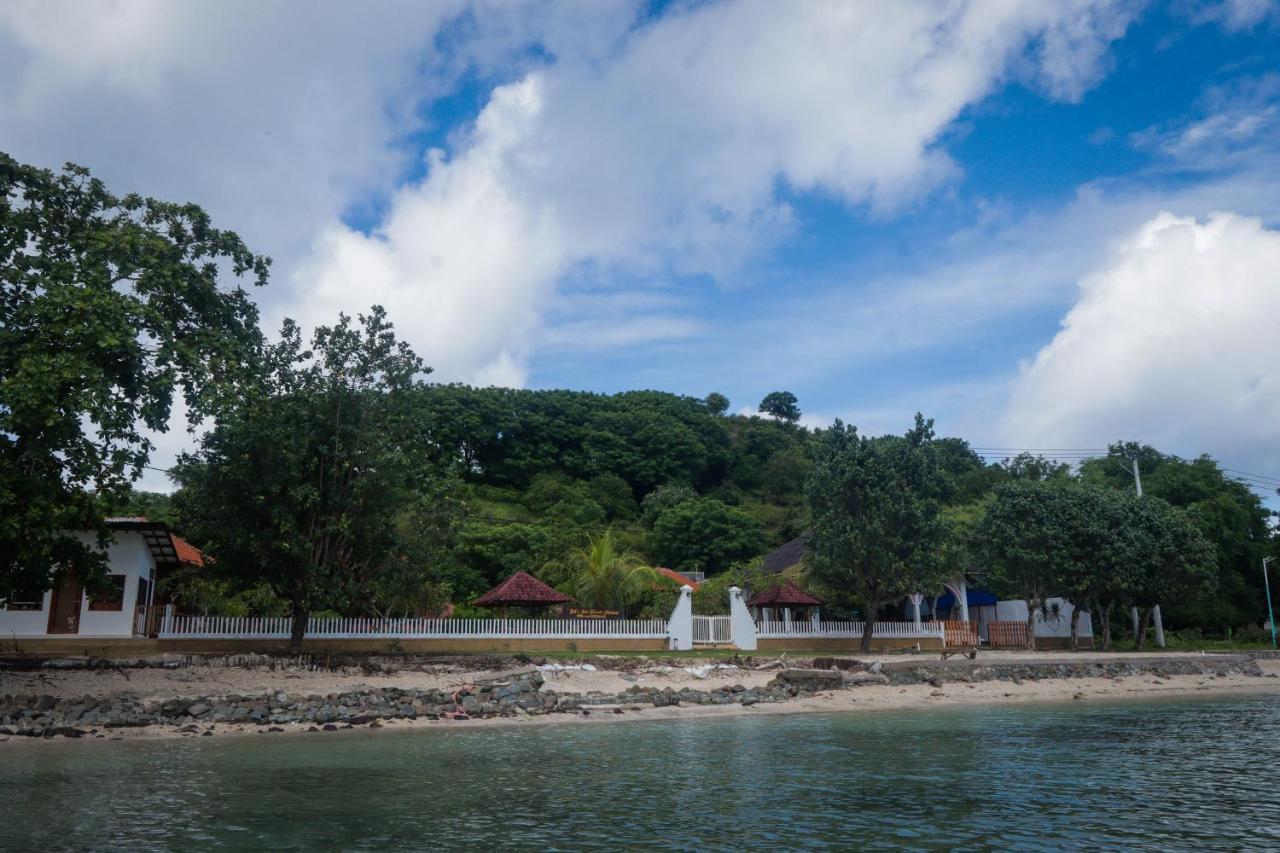 Yut'S Inn Flower Paradise Gili Gede Exterior foto